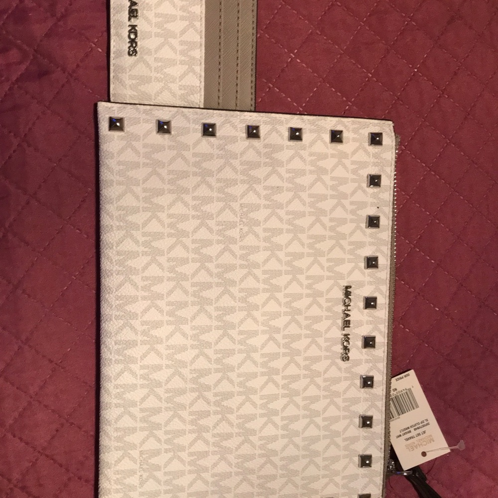 Michael Kors hand bag